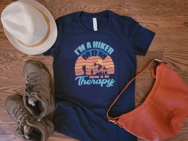 Hiker Mom T-shirt